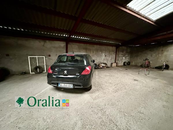 Parking · Location Bordeaux (33800)