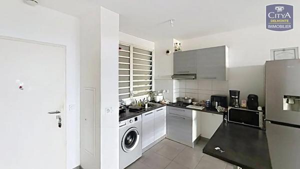 Appartement à vendre 2 pièces 46m² Saint-Denis (97400)