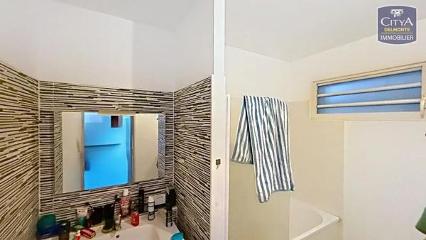 Appartement à vendre 2 pièces 46m² Saint-Denis (97400)