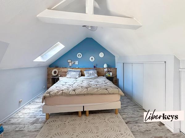 Maison de charme rénovée – 160 m² – Centre d’Azay-le-Rideau – Cour sans vis-à-vis + garage