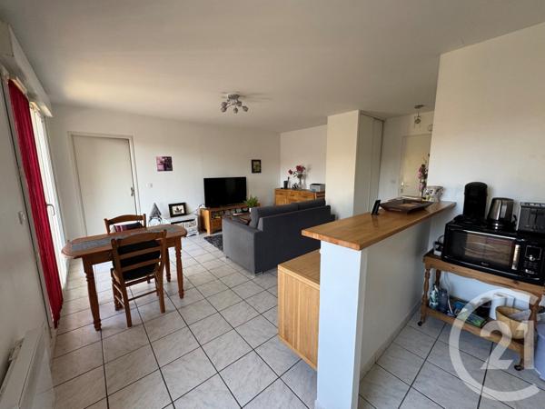 Appartement F2 à vendre  2 pièces - 39 m2 ST GERMAIN LES ARPAJON - 91