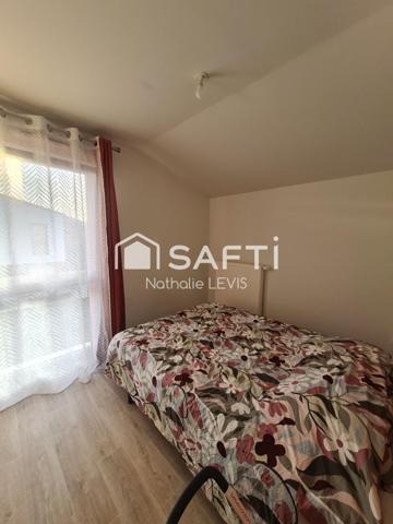 Maison cubique semi mitoyenne dans un lotissement calme en impasse vendue louée pour un investissement locatif