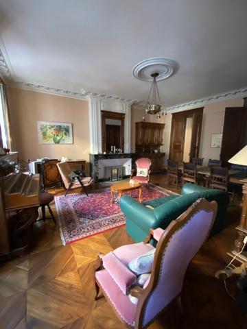 Grande et belle maison familiale