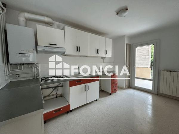 Location Appartement 4 pièces 85.58 m² - 91 ROUTE DE SAUVE Nimes 30900