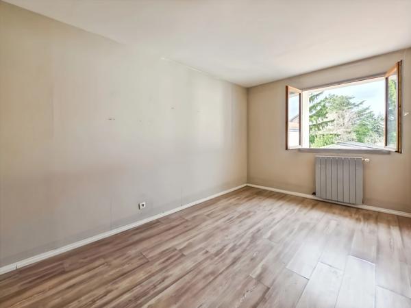 Appartement Triplex de 137 m² avec terrasse et garage - Villeurbanne Quartier Château Gaillard / Flachet
