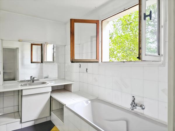 Appartement Triplex de 137 m² avec terrasse et garage - Villeurbanne Quartier Château Gaillard / Flachet