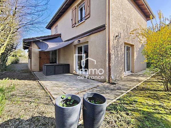 maison Chalamont 5 pièces 115 m2 sur parcelle de 600 m²