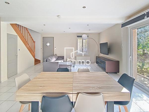 maison Chalamont 5 pièces 115 m2 sur parcelle de 600 m²