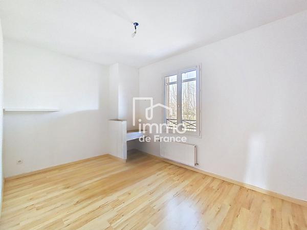 maison Chalamont 5 pièces 115 m2 sur parcelle de 600 m²