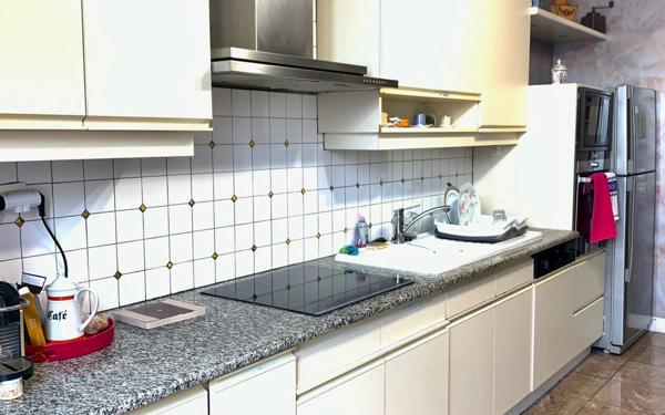 Appartement à vendre    4 pièces • 122 m2 Lyon 7
