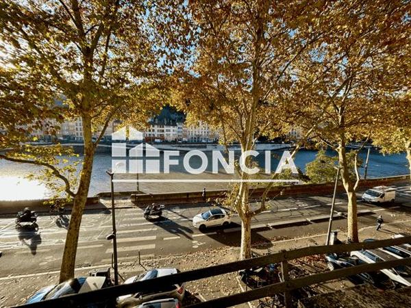 Location Appartement 5 pièces 175.9 m² - 24 QUAI SAINT VINCENT Lyon 69001