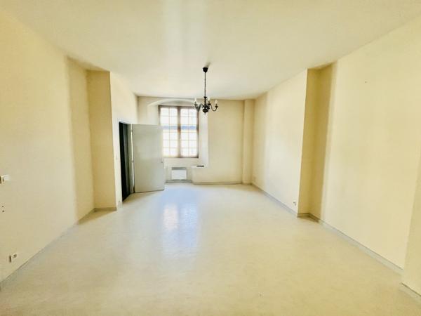 Immeuble à vendre |  Lalinde |  204 m²