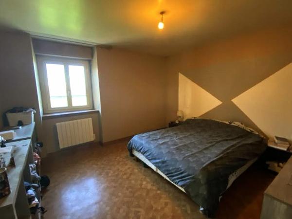 Maison Thiviers 8 pièce(s) 225 m2