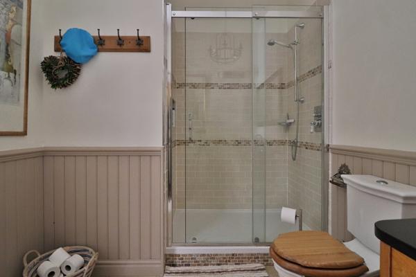 Vue imprenable – Calme absolu – Parfait pour résidence secondaire