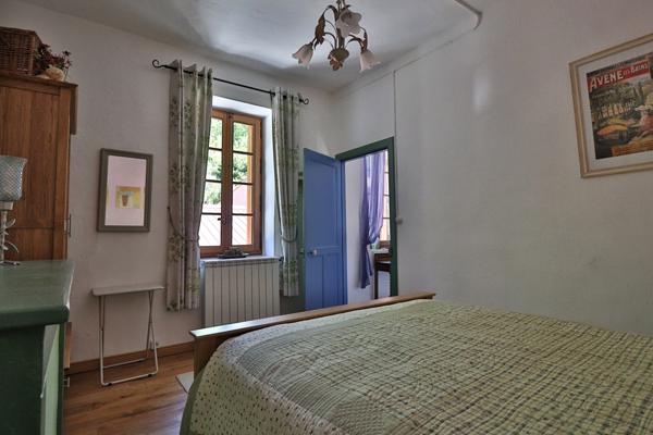 Vue imprenable – Calme absolu – Parfait pour résidence secondaire