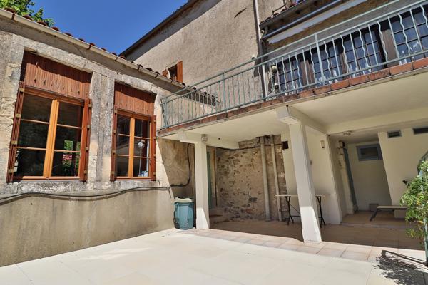 Vue imprenable – Calme absolu – Parfait pour résidence secondaire