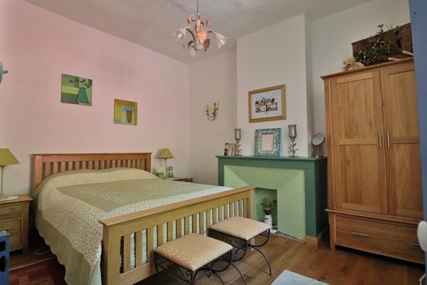 Vue imprenable – Calme absolu – Parfait pour résidence secondaire