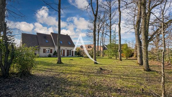 Maison Le Perray En Yvelines 6 pièce(s) 140 m2