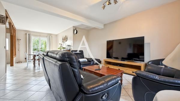 Maison Le Perray En Yvelines 6 pièce(s) 140 m2