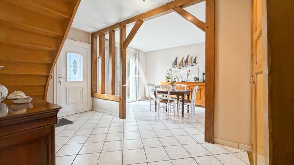 Maison Le Perray En Yvelines 6 pièce(s) 140 m2