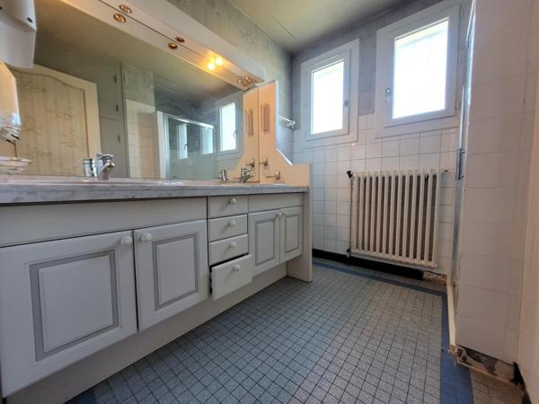 MAISON 5 PIÈCES 95 M2