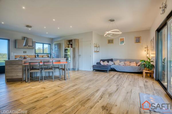 Maison d'architecte avec piscine