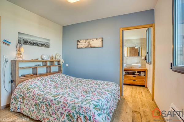 Maison d'architecte avec piscine