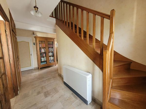 Maison 420 000 € Granville 7 p 150 m² DPE C