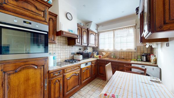 Exclusivité Vente maison Choisy le Roi 5 pièces - 3 chambres - Jardin - Gondoles Nord