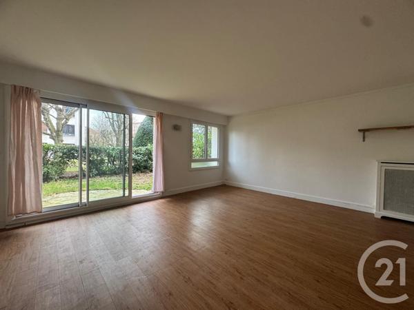Appartement F2 à vendre  3 pièces - 64,67 m2 ST MAUR DES FOSSES - 94