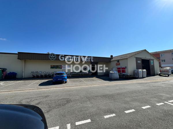 Local commercial à vendre à ARTIX - Référence 30379