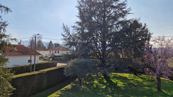 Oloron-Sainte-Marie (64400) SUPERBE MAISON DE QUALITÉ AU CALME SANS VIS À VIS