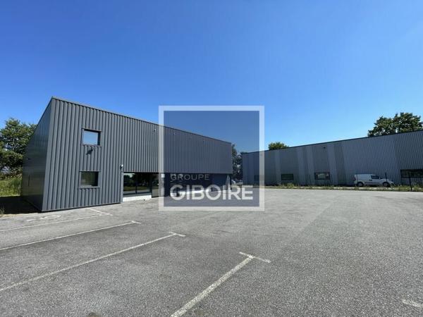 Local d'activites 480 m² à louer LA MEZIERE (réf : 35.4211)