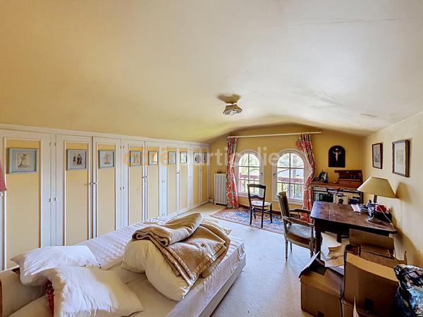 Vente
                Maison148 m² - 6 Pièces -
                    BIDART (64210)