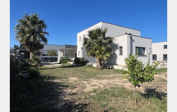 Vente Villa 4 FACES SUR UN TERRAIN DE 1060M² Torreilles   