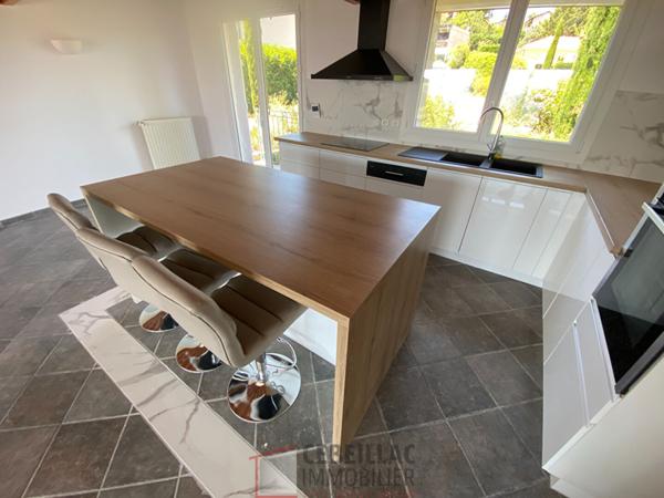 Maison 6 pièce(s) 3 chambre(s) 139 m²