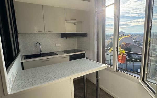 Appartement à vendre    3 pièces • 49,70 m2 Champigny-sur-Marne