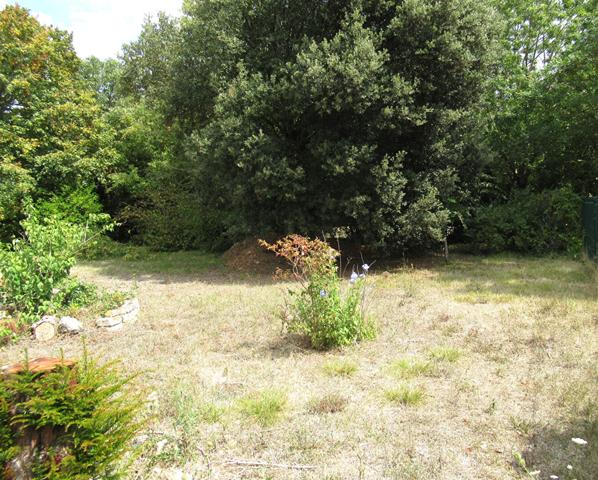 A 15 min du Centre ville de LA ROCHELLE terrain viabilisé