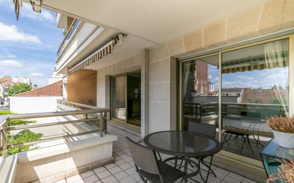 Appartement à vendre    3 pièces • 82 m2 La Varenne - Saint-Maur-des-Fossés