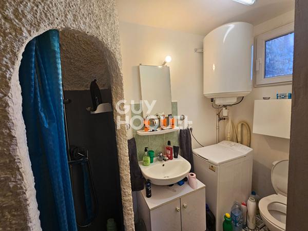 Immeuble à vendre à Sainte-Marie-la-Mer - Réf 1374