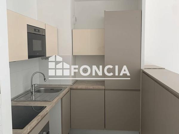 Location Appartement 3 pièces 62.38 m² - 284 AVENUE MICHEL JOURDAN Cannes La Bocca 06150