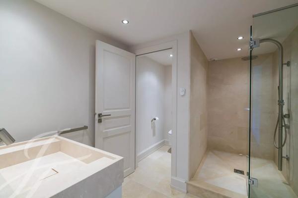 Hauteurs de Cannes Splendide Villa avec Vue Mer de Rêve