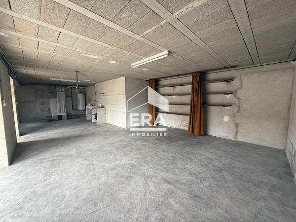 A VENDRE 13360 ROQUEVAIRE MAISON TYPE 5 DE 110M² SUR 300M² DE JARDIN  DOUBLE GARAGE