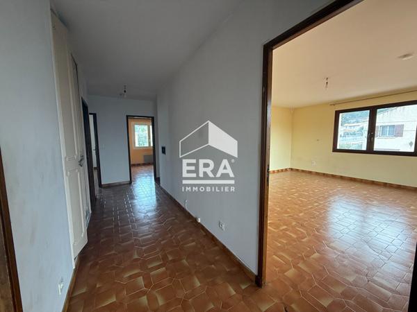 A VENDRE 13360 ROQUEVAIRE MAISON TYPE 5 DE 110M² SUR 300M² DE JARDIN  DOUBLE GARAGE