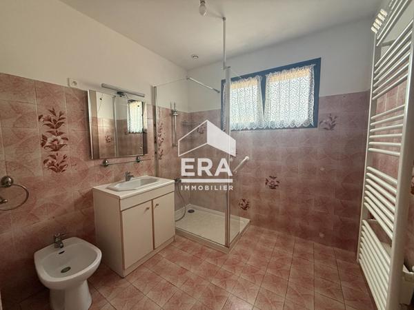 A VENDRE 13360 ROQUEVAIRE MAISON TYPE 5 DE 110M² SUR 300M² DE JARDIN  DOUBLE GARAGE