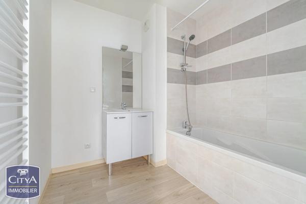 Appartement à vendre 3 pièces 56.46m² Joué-lès-Tours (37300)