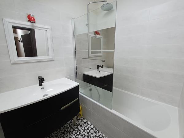 Location Maison 4 pièces 101 m2 à Savigny-Lévescault