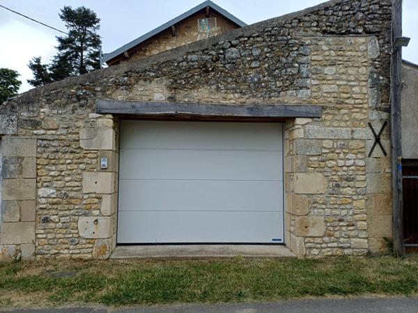Location Maison 4 pièces 101 m2 à Savigny-Lévescault