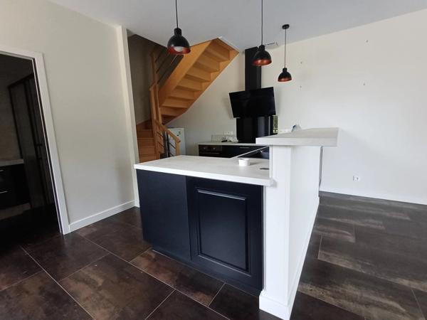 Location Maison 4 pièces 101 m2 à Savigny-Lévescault