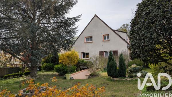 Maison à vendre 10 pièces 258 m² Osny